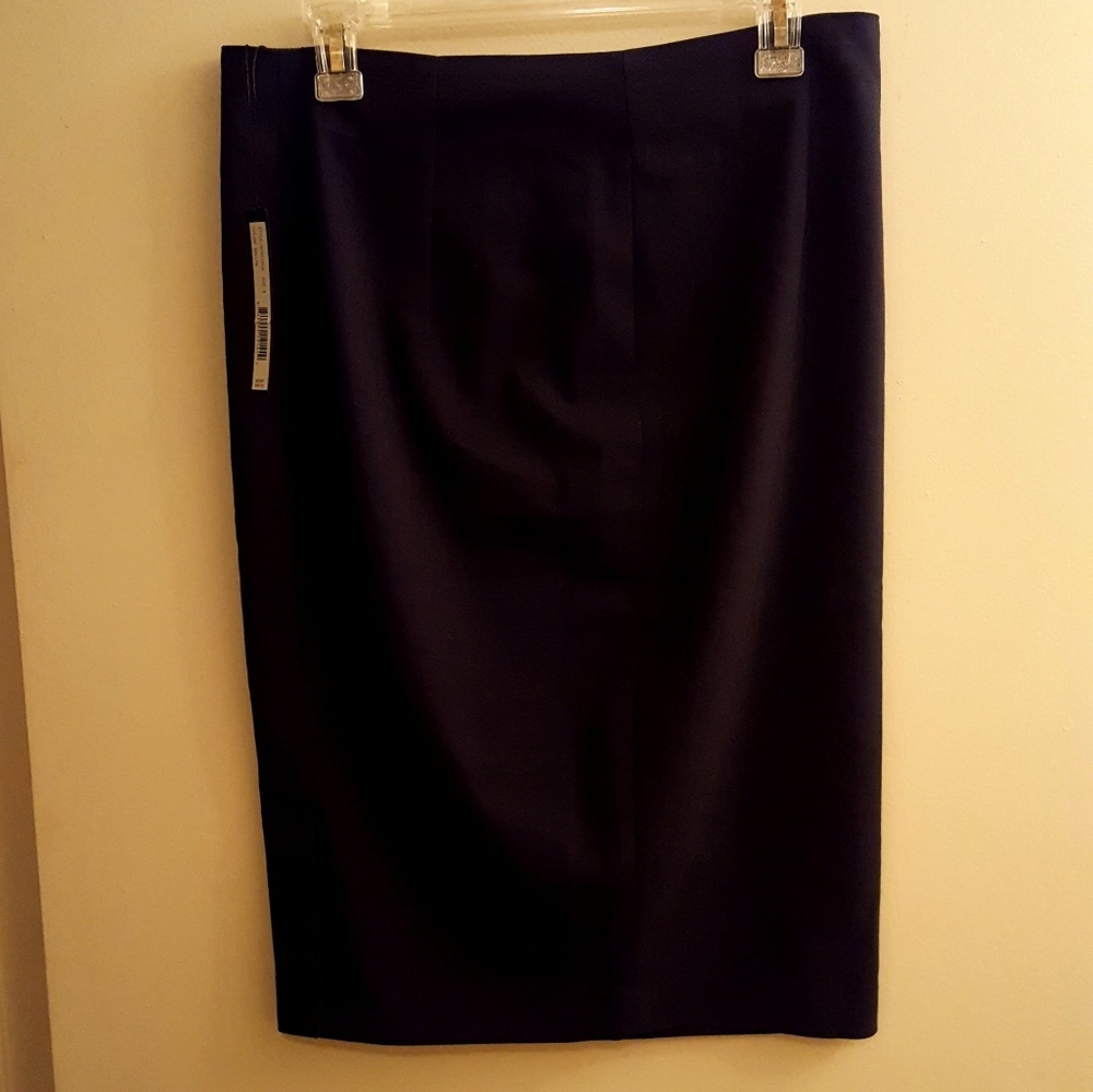 Harve Bernard pencil skirt